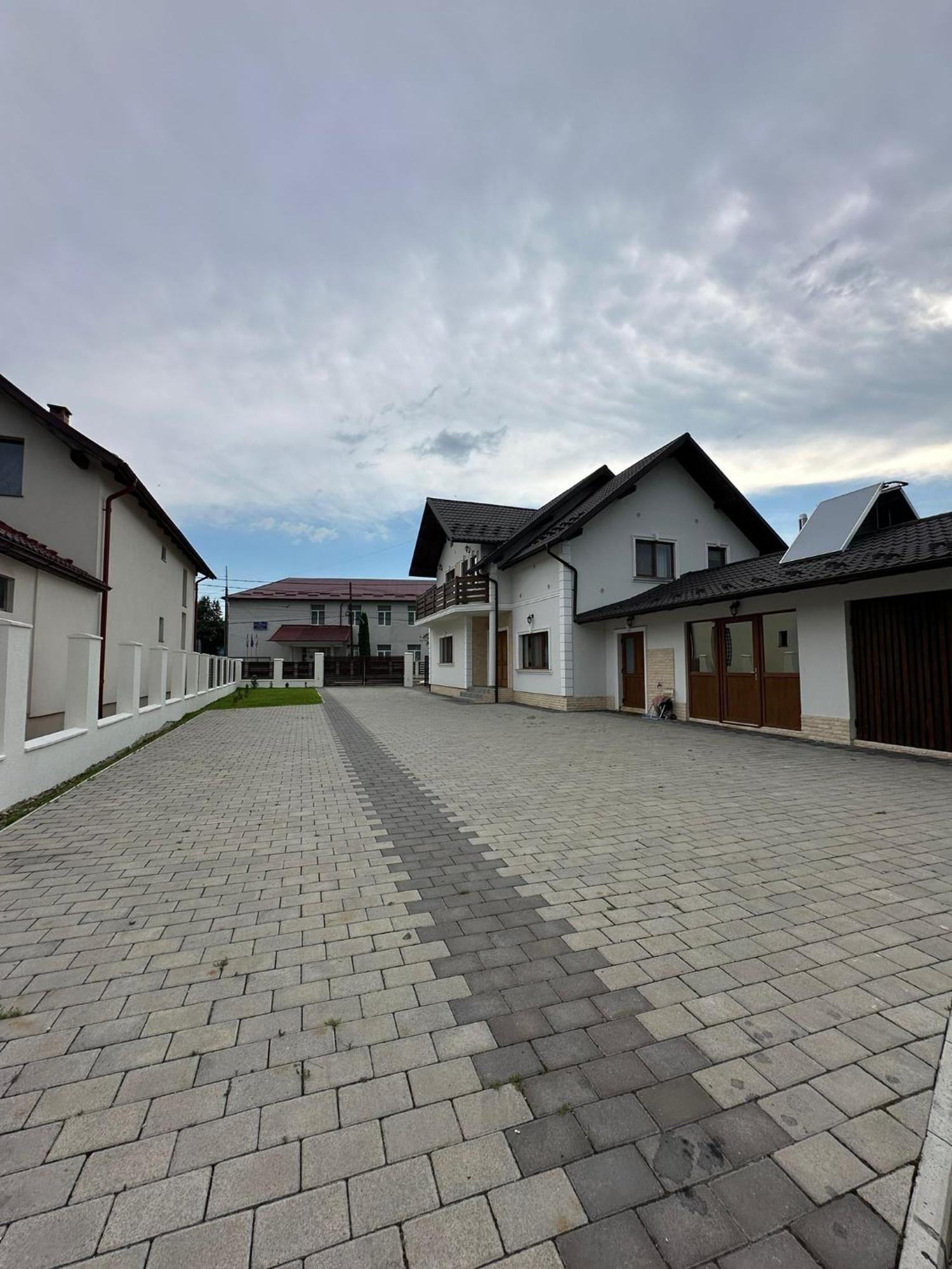 Hotel Casa Dacului Petrova Zewnętrze zdjęcie